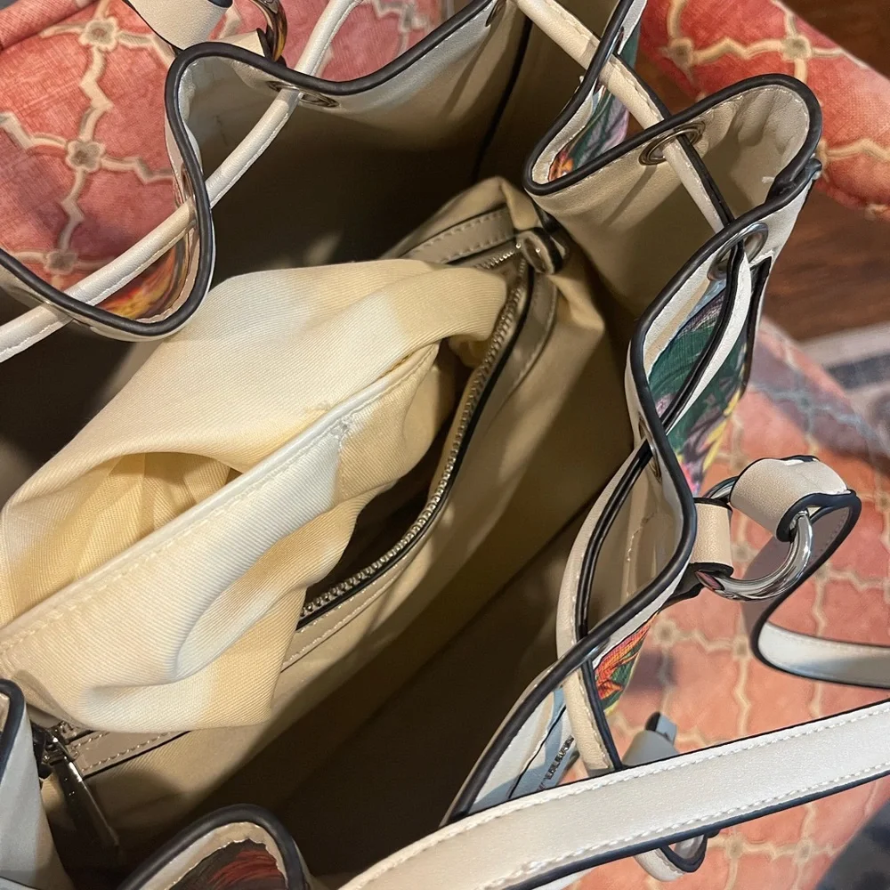 Gattinoni Roma Italy Floral Tote Bag - Picture 7 of 9